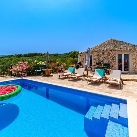 Seaside Family Friendly House With A Swimming Pool Mirca, Brac - 23797