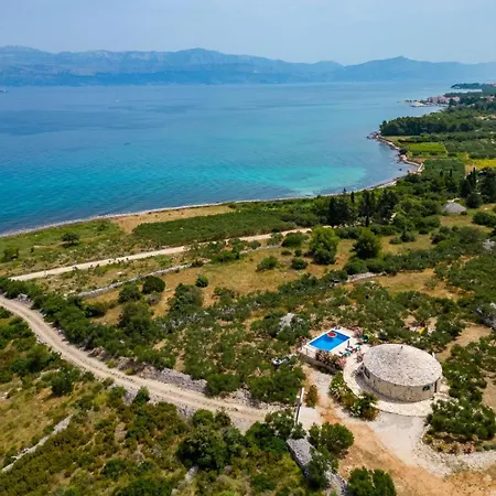 Seaside Family Friendly House With A Swimming Pool Mirca, Brac - 23797 * San Pietro di Brazza